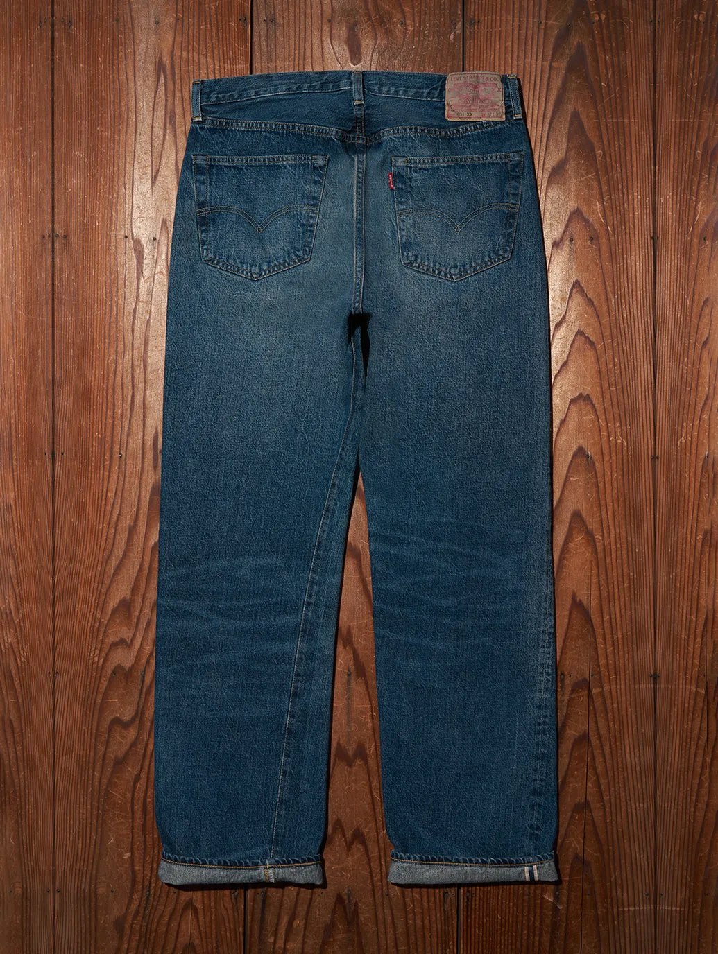 LEVI'S® VINTAGE CLOTHING 1955 501® ジーンズ  リジッド 