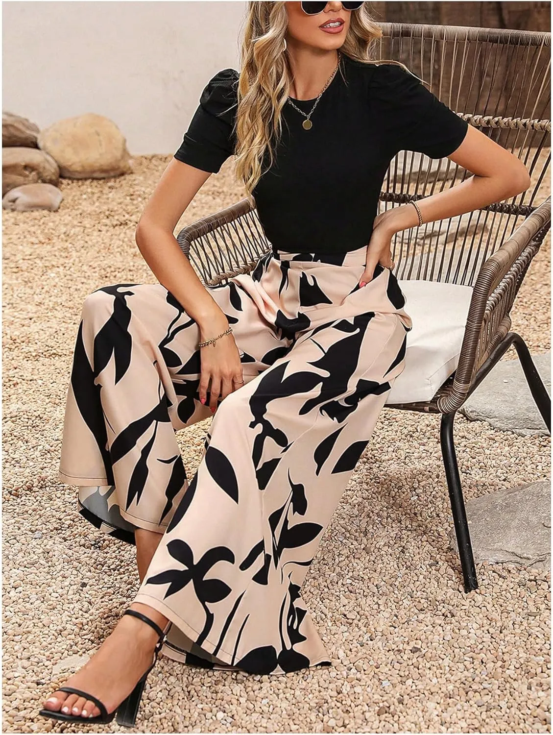 WDIRARA Women's Two Piece Outfits Round Neck Puff Sleeve Crop Top and Wide Leg Pants Set